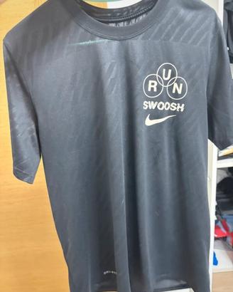 maglia nike swoosh