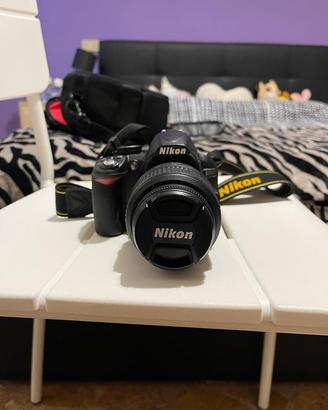 Nikon 3100