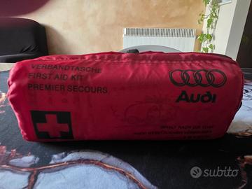 kit pronto soccorso originale Audi 