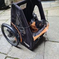 Carrello rimorchio bici portabimbi Add Bike