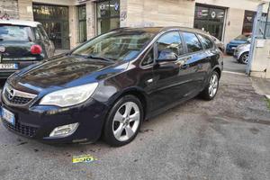 OPEL Astra 1.3 CDTI 95CV Sports Tourer Cosmo