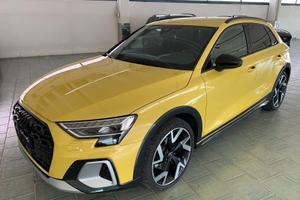 Audi A3 allstreet 35 TFSI S tronic Identity Contra