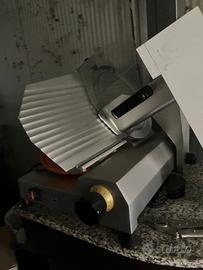 Affettatrice professionale FAC lama 30
