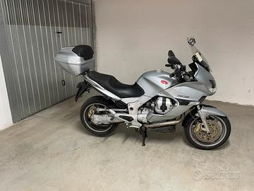 Moto GUZZI NORGE 1200 cc