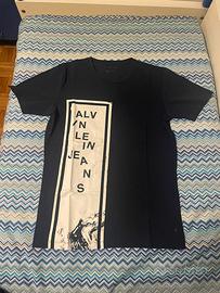 T-Shirt Calvin Klein XL