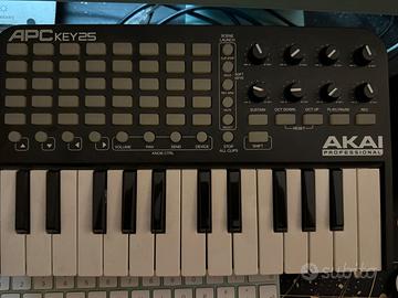 Akai APC KEY 25