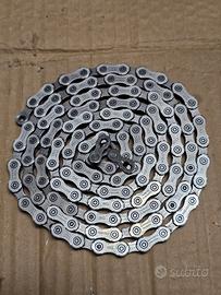 SHIMANO  Catena Ultegra 6800 / XT M8000 CN-HG701