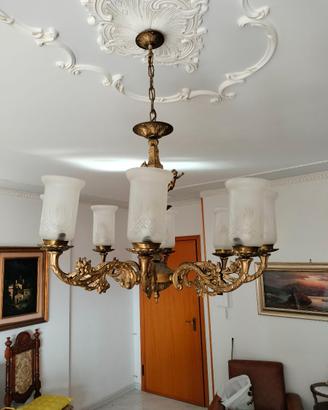 Lampadario in bronzo