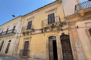 Casa singola a Santa Croce Camerina (RG)