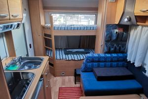 Caravan 6 posti letto modello KNAUS 500TK 