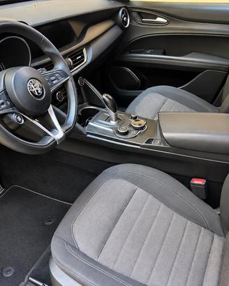 Alfa Romeo Stelvio 2019  Unico proprietario 160 CV