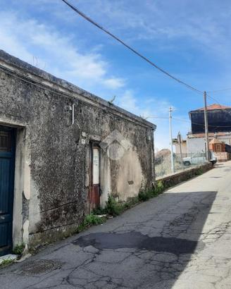 CASA INDIPENDENTE A SANT'ALFIO
