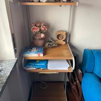 Scrivania salva spazio