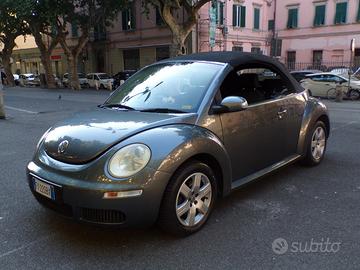 VOLKSWAGEN New Beetle 1.6 Cabrio - GUIDA A DESTRA