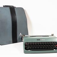 Olivetti Lettera 32 con custodia originale