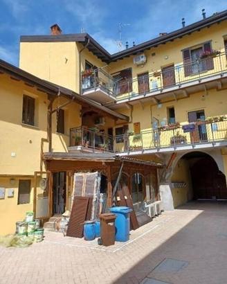 Immobile in asta di 117 m² con 4 locali a Gaggiano