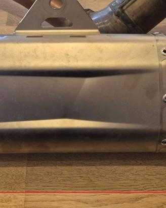TERMINALE  SCARICO AKRAPOVICH EUR5 PER YAMAHA T7