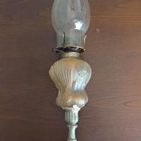 Antico lume a petrolio