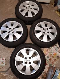 Cerchi in lega+gomme