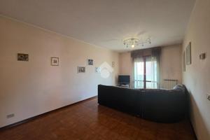 4 LOCALI A CADONEGHE