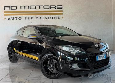 Renault Megane GT Apple CarPlay