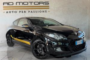 Renault Megane GT Apple CarPlay