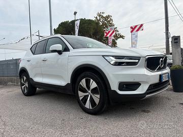 Volvo XC40 D3 Geartronic Momentum N1