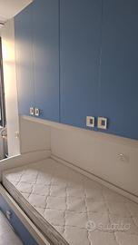 Letto con Armadio a Ponte