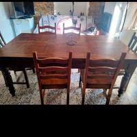 tavolo in legno di noce massello + 4 sedie