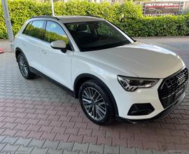 AUDI Q3 35 TDI quattro S tronic Business Adv.