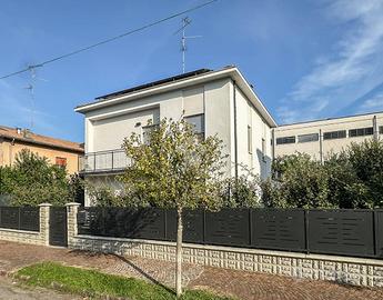 CASA INDIPENDENTE A CARPI