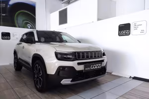 JEEP Avenger - Avenger 1.2 Turbo 100 CV MHEV Summi
