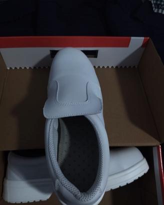 Scarpe antinfortunistiche S2 antiscivolo bianche