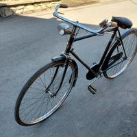 Bicicletta vintage con freni a bacchetta