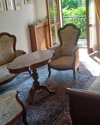 Set da salotto in stile classico in tessuto