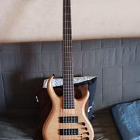 BASSO ELETTRICO MARCUS MILLER M7