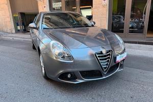 Alfa Romeo Giulietta 1.6 JTDm-2 Distinctive