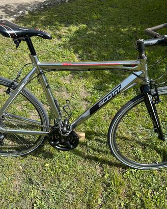 Bicicletta Scott 30 sub