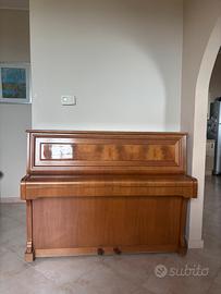 Pianoforte verticale Sauter tedesco.