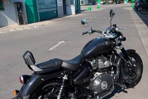 Royal Enfield Super Meteor 650