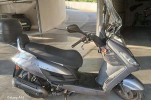Kymco Dink 200