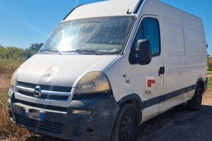 Opel movano 2.5 t.d.