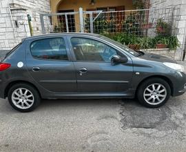 Peugeot 206 - 2012