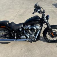 Harley-Davidson Softail Street Bob - 2025