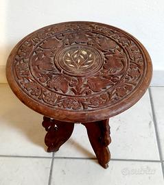 TAVOLINO IN LEGNO INTARSIATO
