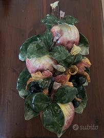 Ramo di mele e uva da appendere