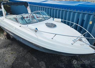 FourWinns 225 sundowner