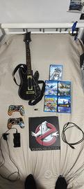 Play station 4 con accessori.