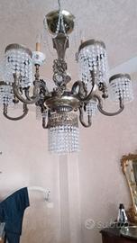 Lampadario d'epoca con pendenti in vetro
