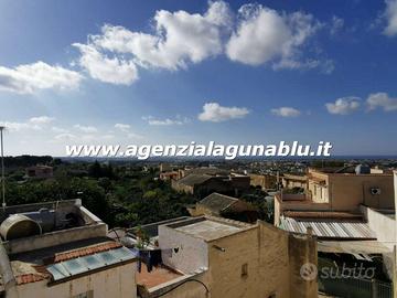 Casa indipendente 660 mq vista mare